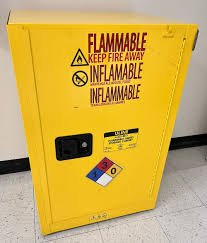 Foto FLAMMABLE CABINET