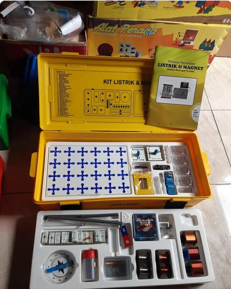 Foto Kit Listrik dan Magnet